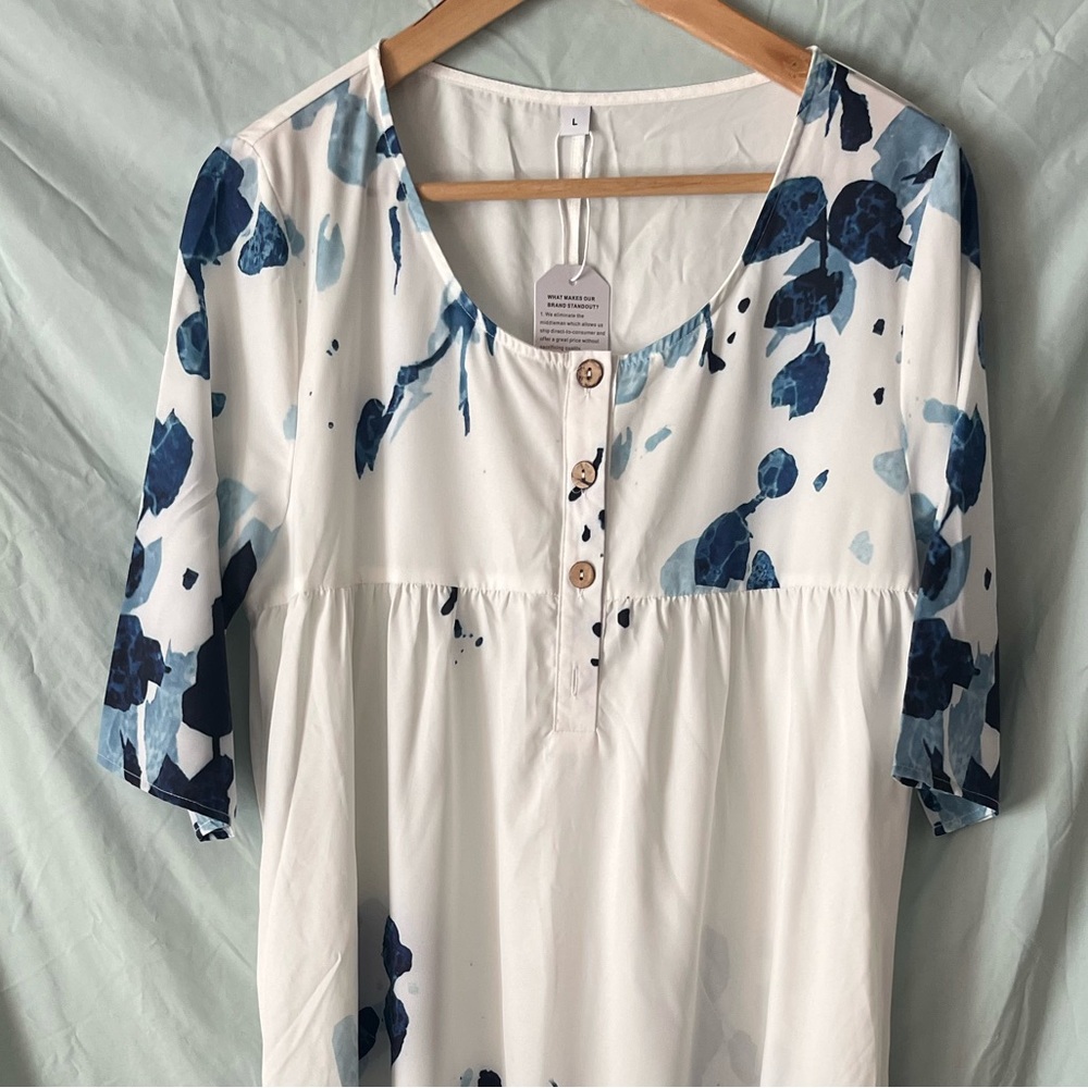 Made with love ❤️  White and Blue Floral Silk Maxi Dress Size Large